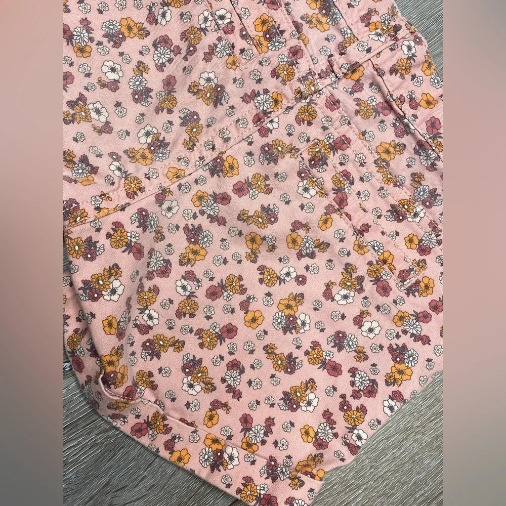 The Children’s Place Girl Floral Shorts Size 5